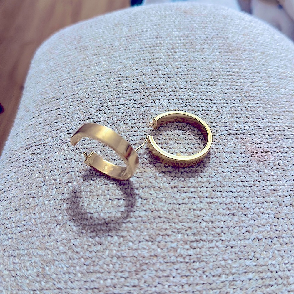 Gold earrings 18k